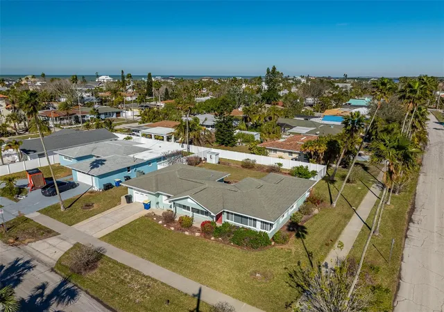 2nd image of 66 Kipling Plaza, Clearwater Beach, FL 33767 | MLS# TB8347534