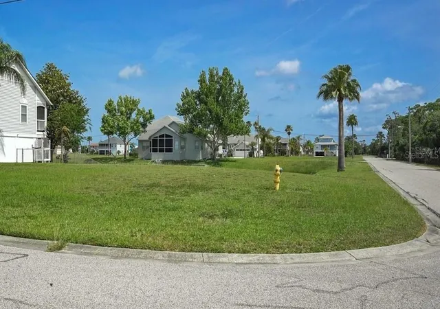 Homes for sale in Hernando Beach, FL | 4065 Sheephead Dr, Hernando Beach, FL 34607 | MLS# W7872299