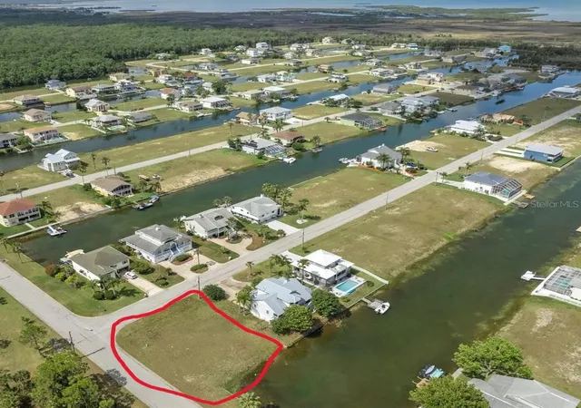 Homes for sale in Hernando Beach, FL | 4065 Sheephead Dr, Hernando Beach, FL 34607 | MLS# W7872299