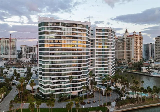 2nd image of 888 Blvd Of The Arts #1008, Sarasota, FL 34236 | MLS# A4639973