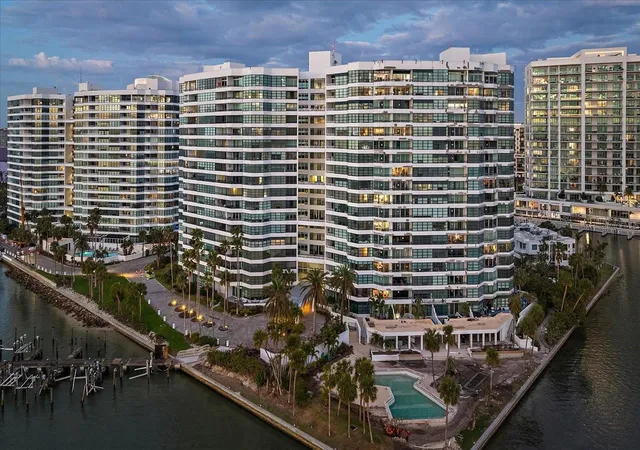 4th image of 888 Blvd Of The Arts #1008, Sarasota, FL 34236 | MLS# A4639973