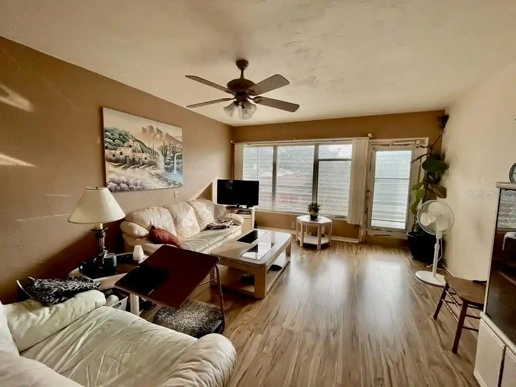 3rd image of 4060 55Th St N, KENNETH CITY, FL 33709