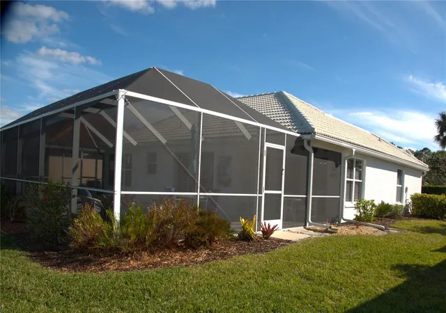 Photo 3 of Single family home for sale at 1303 Islamorada Blvd, Punta Gorda, FL 33955 | MLS# A4640503 | Listing updated on 2026-04-24