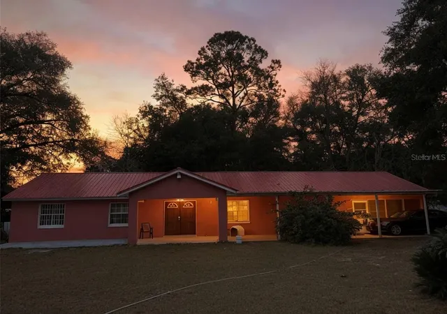Photo 2 of Single family home for sale at 912 Ne 144th Court, Silver Springs, FL 34488 | MLS# S5120669 | Listing updated on 2026-09-21