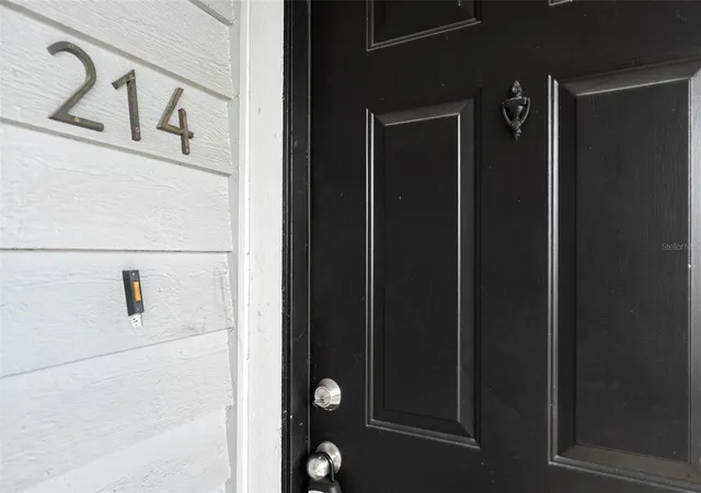 2nd image of 3711 W Iowa Ave #214, Tampa, FL 33611 | MLS# TB8350490