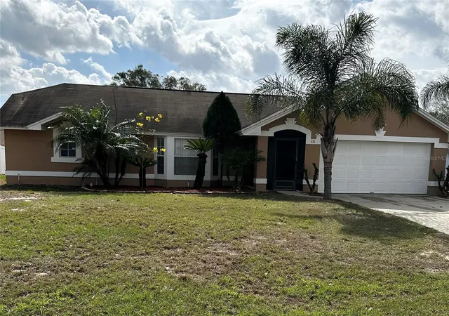 Photo 2 of Single family home for sale at 121 Loma Bonita Dr, Davenport, FL 33837 | MLS# O6280847 | Listing updated on 2026-09-01