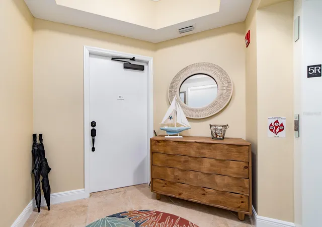 5th image of 1590 Gulf Blvd, Clearwater, FL 33767