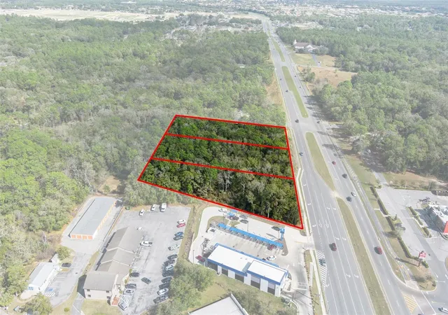 Photo 3 of Sale Pending at 2853 W Norvell Bryant Hwy, Lecanto, FL 34461 | MLS# OM695182 | Listing updated on 2026-07-07