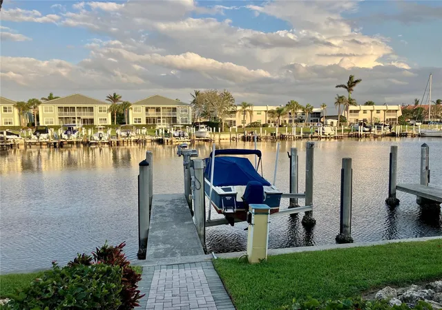 Photo 3 of Condo for sale at 3216 Purple Martin Dr #121, Punta Gorda, FL 33950 | MLS# C7505337 | Listing updated on 2026-09-12