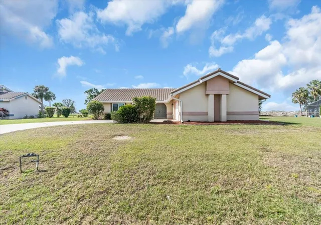 Photo 2 of Single family home for sale at 5061 Richmond Ter, North Port, FL 34287 | MLS# N6137282 | Listing updated on 2026-07-31