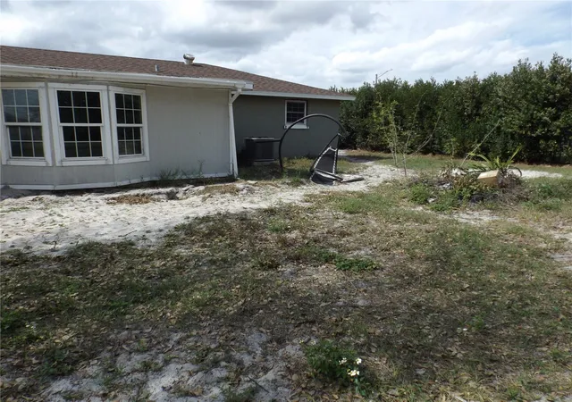 11th image of 4801 Avon St, Lake Wales, FL 33859 | MLS# TB8351348