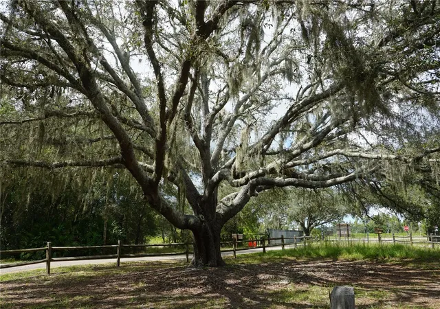 1st image of 0 74th Ave N, Pinellas Park, FL 33781 | MLS# TB8351416
