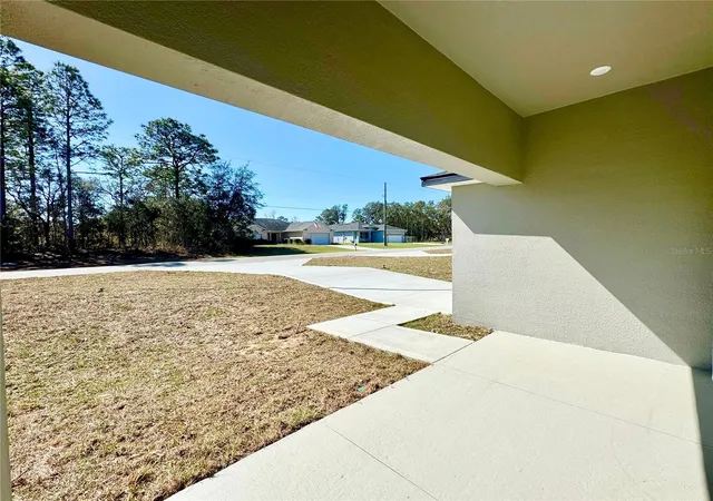 Photo 4 of Single family home for sale at 2085 W Hampshire Blvd, Citrus Springs, FL 34434 | MLS# O6281741 | Listing updated on 2026-09-24