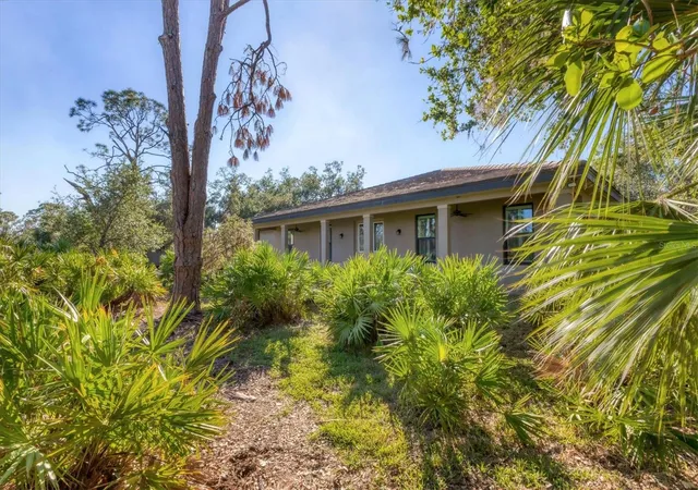 3rd image of 1115 Gladstone Blvd, Englewood, FL 34223 | MLS# N6137291