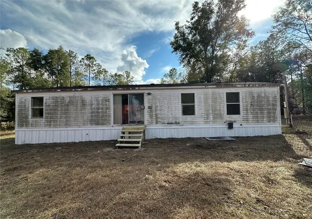 5th image of 28430 Sw 97Th Ln, Newberry, FL 32669 | MLS# TB8351580