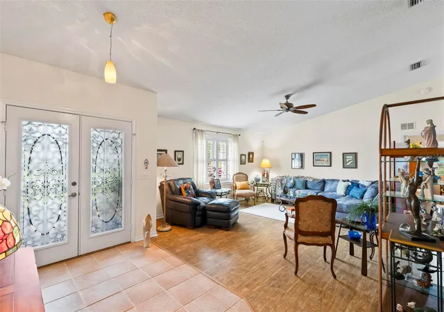 5th image of 130 Bayside Dr, Palm Coast, FL 32137 | MLS# FC307436
