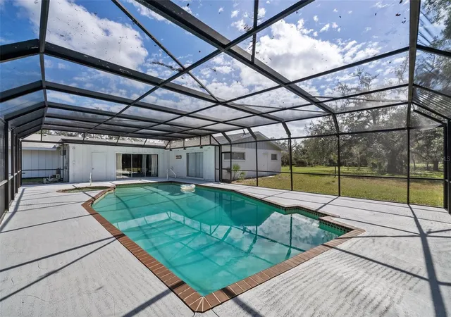 Homes for sale in Sarasota, FL | 1510 Lena Ln, Sarasota, FL 34240 | MLS# A4641358