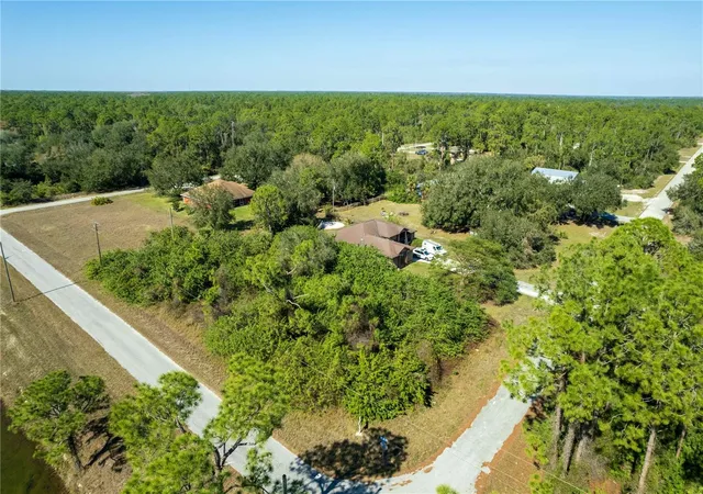 Homes for sale in Alva, FL | 4407 E 20Th St, Alva, FL 33920 | MLS# A4641364