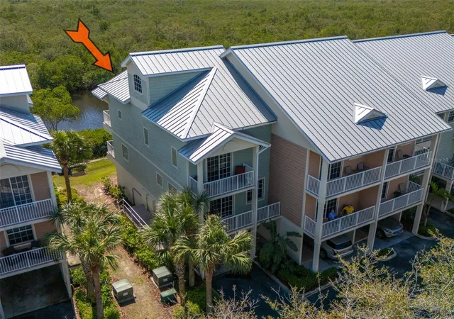 3rd image of 3230 Mangrove Point Dr, Ruskin, FL 33570 | MLS# TB8352826