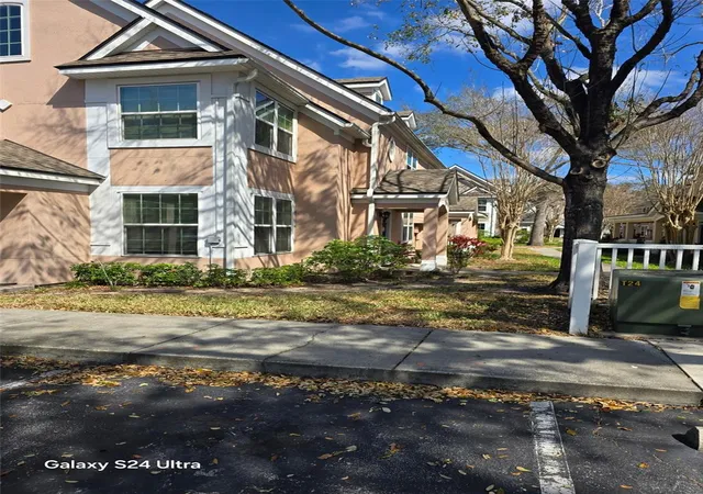 Photo 3 of Condo for sale at 3417 Westchester Sq Blvd #204, Orlando, FL 32835 | MLS# G5093213 | Listing updated on 2026-03-07