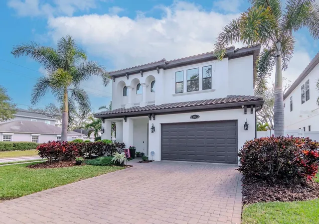 Homes for sale in Tampa, FL | 4302 W San Pedro St, Tampa, FL 33629 | MLS# TB8353204