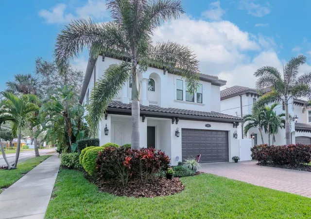 Homes for sale in Tampa, FL | 4302 W San Pedro St, Tampa, FL 33629 | MLS# TB8353204