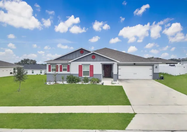 Photo 3 of Single family home for sale at 2220 Gladiolus Ln, Mascotte, FL 34753 | MLS# O6283195 | Listing updated on 2026-09-16