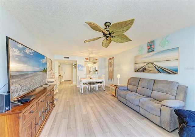 3rd image of 3980 Ironwood Cir #206, Bradenton, FL 34209 | MLS# A4641833