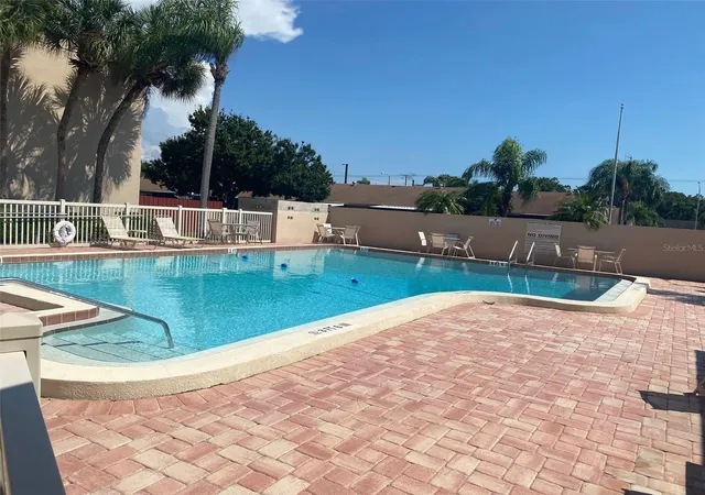 Photo 4 of Condo for sale at 2763 Woodgate Ln #208, Sarasota, FL 34231 | MLS# A4641855 | Listing updated on 2026-06-04