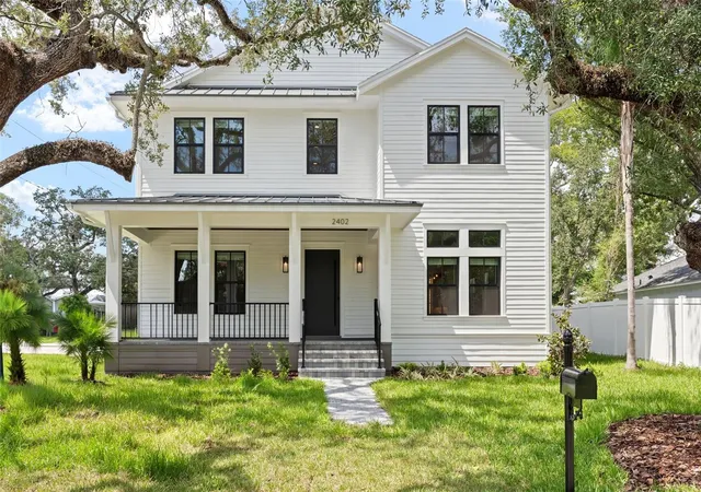 Single family home for sale at 2402 N Glenwood Dr, Tampa, FL 33602 | MLS# TB8354420 | Listing updated on 2026-09-21