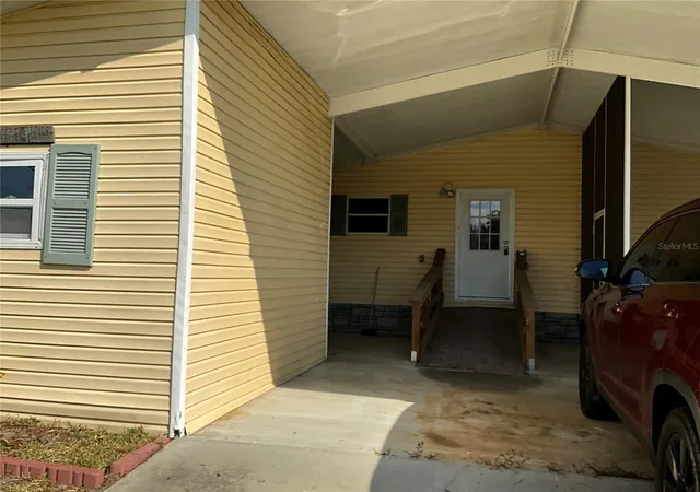 Photo 3 of Manufactured home for sale at 116 Traders Cvs Blvd, Debary, FL 32713 | MLS# O6284190 | Listing updated on 2026-08-11