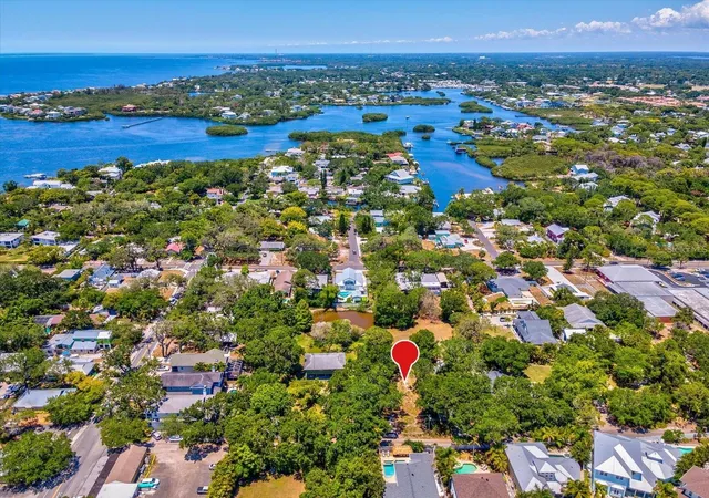 4th image of 428 Lemon St, Palm Harbor, FL 34683 | MLS# TB8354656