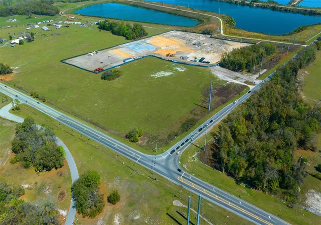 4th image of 178 N Us 301, Sumterville, FL 33585 | MLS# OM695931