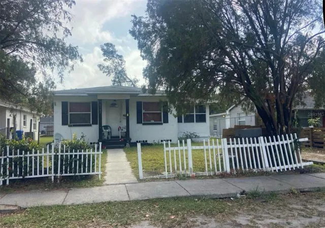 Homes for sale in Saint Petersburg, FL | 4142 12th Ave S, Saint Petersburg, FL 33711 | MLS# TB8354981