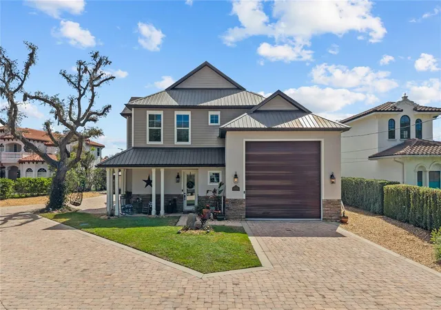 Photo 4 of Single family home for sale at 11002 Lake Butler Blvd, Windermere, FL 34786 | MLS# O6284922 | Listing updated on 2026-03-20
