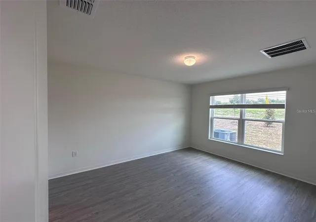 Photo 3 of Single family home for sale at 9081 Oscraft Dr, Davenport, FL 33896 | MLS# S5121549 | Listing updated on 2026-06-24