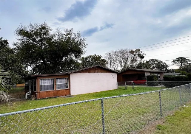 Homes for sale in Deltona, FL | 366 Diamond St, Deltona, FL 32725 | MLS# O6285548