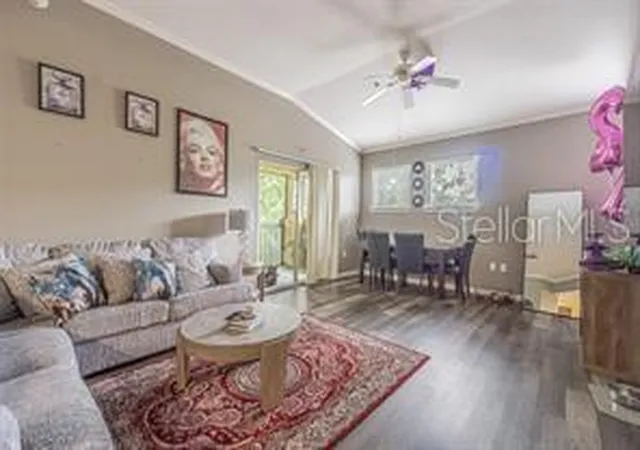 4th image of 10205 Courtney Palms Blvd, Tampa, FL 33619
