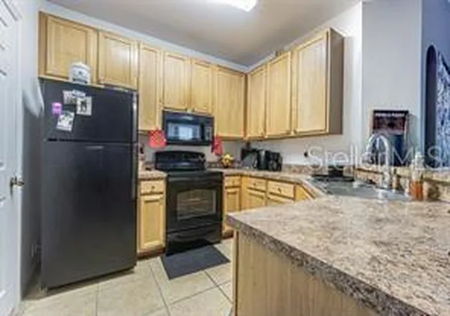 5th image of 10205 Courtney Palms Blvd, Tampa, FL 33619