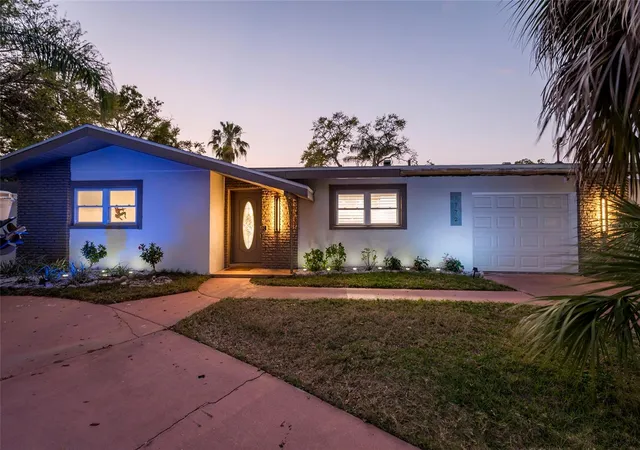 Photo 1 of Single family home for sale at 1772 Indian Rocks Rd S, Largo, FL 33774 | MLS# TB8356673 | Listing updated on 2026-07-10