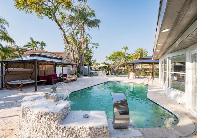 Photo 3 of Single family home for sale at 1772 Indian Rocks Rd S, Largo, FL 33774 | MLS# TB8356673 | Listing updated on 2026-07-10