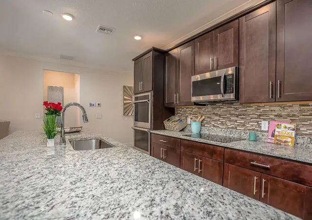 Photo 4 of Sale Pending at 3230 Viceroy Ct, Kissimmee, FL 34759 | MLS# O6286406 | Listing updated on 2026-08-26