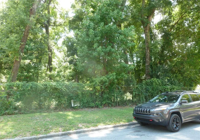 4th image of 1031 Sw 62Nd Ter, Gainesville, FL 32607 | MLS# GC528739