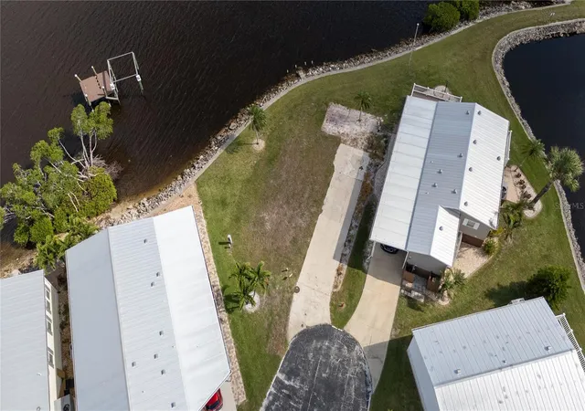 2nd image of 4300 Riverside Dr #114, Punta Gorda, FL 33982 | MLS# D6141137