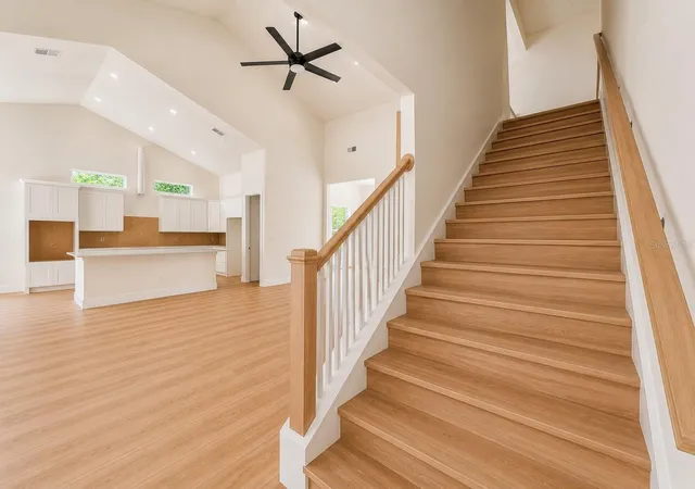Photo 3 of Single family home for sale at 490 Riverwoods Trl, Chuluota, FL 32766 | MLS# O6287032 | Listing updated on 2026-09-28