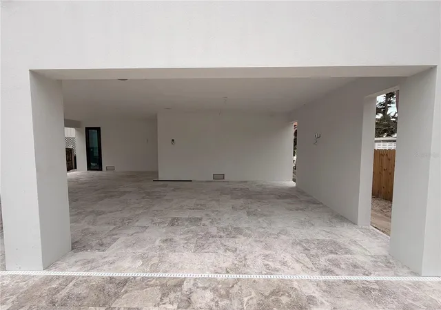 Photo 4 of Single family home for sale at 4903 Commonwealth Dr, Sarasota, FL 34242 | MLS# A4643229 | Listing updated on 2026-10-15