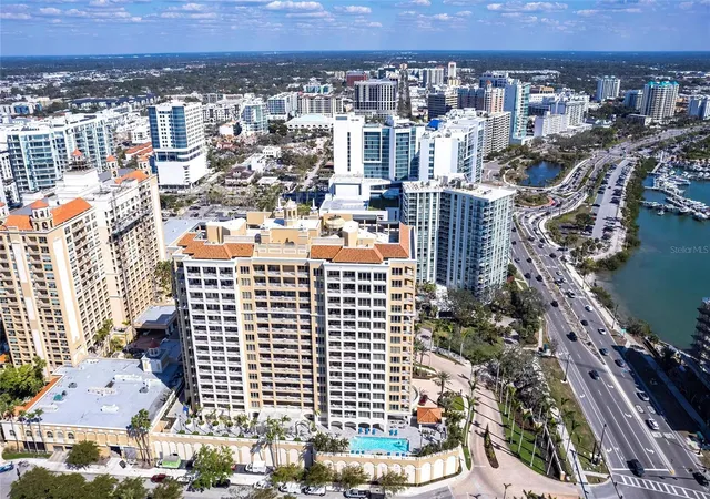 2nd image of 35 Watergate Dr #1103, Sarasota, FL 34236 | MLS# A4643363