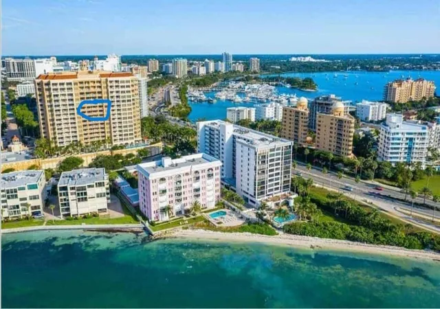4th image of 35 Watergate Dr #1103, Sarasota, FL 34236 | MLS# A4643363