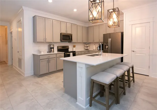 Photo 3 of Single family home for sale at 2006 Myrtle Pine St, Kissimmee, FL 34746 | MLS# O6287353 | Listing updated on 2026-02-11