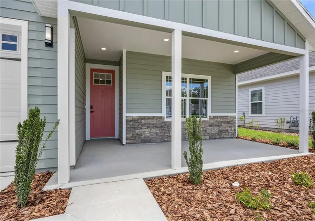 3rd image of 1018 Sw 67Th Way, Gainesville, FL 32607 | MLS# GC528896